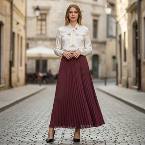 NWT Kori Georgette Pleated Burgundy Maxi Skirt High Waisted Flowy With Slit Sz M